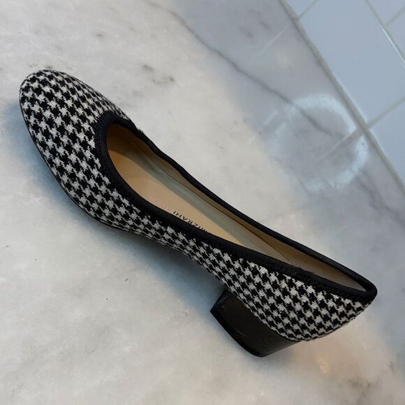 Isaac Mirzrahi Shoes Flats Houndstooth Black and White Mini Heel Ballet Flats - Picture 11 of 14